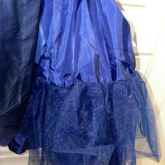 Beautiful girls’ Gymboree party dress - Picture 9 of 9